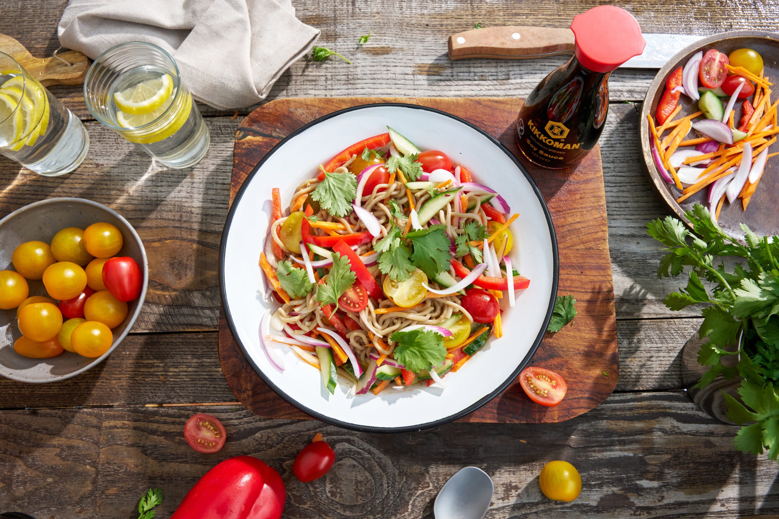 Recipes - Ελληνικά soba noodle salad with vegatables final dispenjcer standing